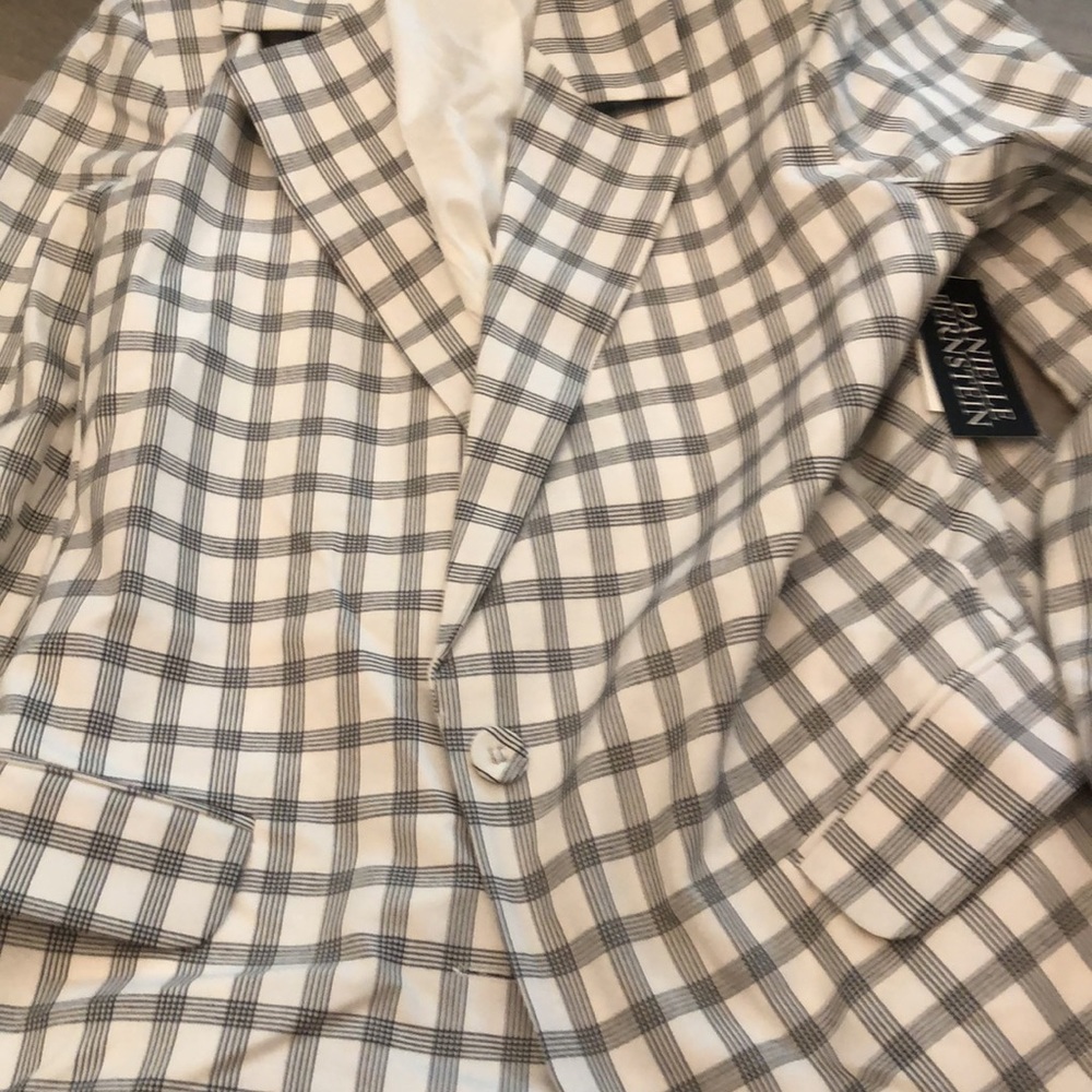 Danielle Bernstein NWT plaid blazer - Picture 7 of 7